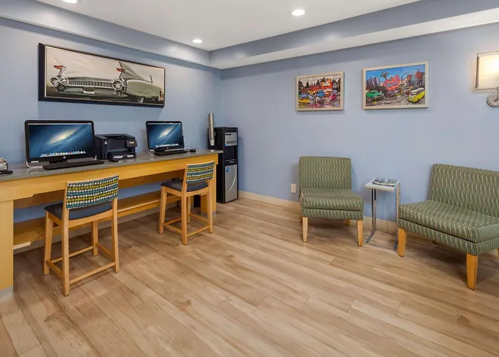 Hotel Nexus; BW Signature Collection